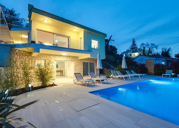 别墅 Premium Villa, Heatable Infinity Pool, Jacuzzi And Seaview, And Just 10min By Foot 沃洛斯科