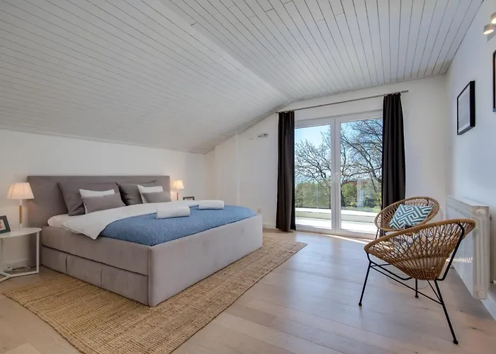 Premium Villa, Heatable Infinity Pool, Jacuzzi And Seaview, And Just 10min By Foot Villa *